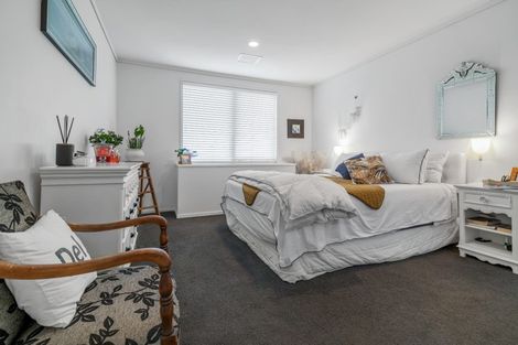 Photo of property in 12/72e Devonport Road, Tauranga, 3110