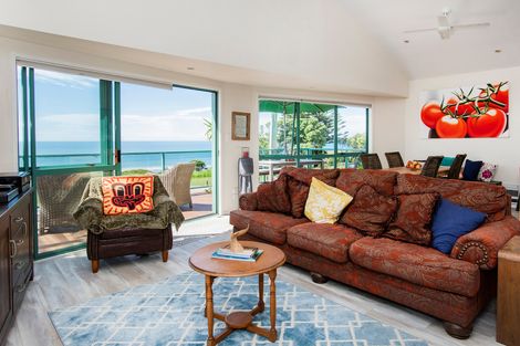 Photo of property in 64 Moana Road, Okitu, Gisborne, 4010