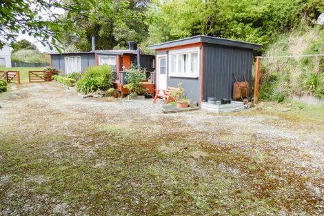 Photo of property in 10 Bute Street, Moeraki, 9482