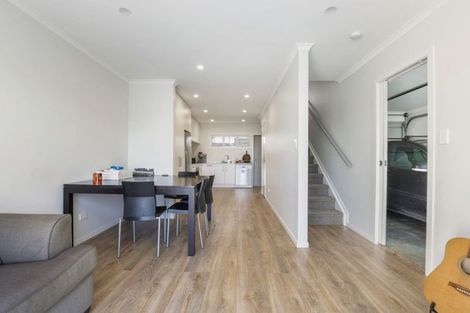 Photo of property in 15/19 Ruakiwi Road, Hamilton Lake, Hamilton, 3204