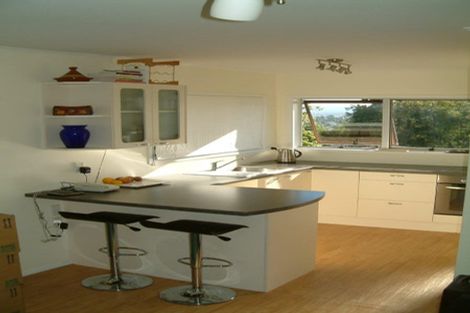 Photo of property in 1/152 Manuka Road, Bayview, Auckland, 0629