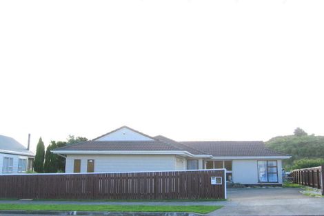 Photo of property in 20 Tarras Grove, Kelson, Lower Hutt, 5010