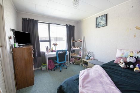 Photo of property in 16/2 Perry Crescent, Greenmeadows, Napier, 4112