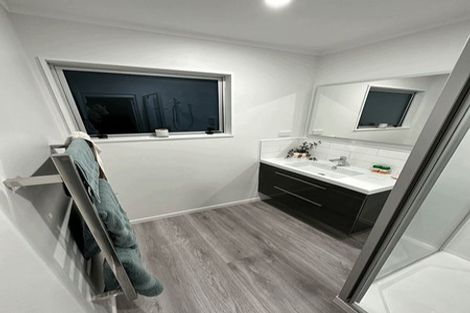 Photo of property in 104b Hinewa Road, Otumoetai, Tauranga, 3110