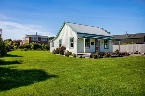 Photo of property in 1 Mahuru Lane, Okato, 4335