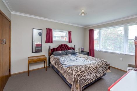 Photo of property in 10 Clyde Street, Levin, 5510