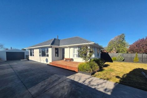 Photo of property in 100 Effingham Street, North New Brighton, Christchurch, 8083