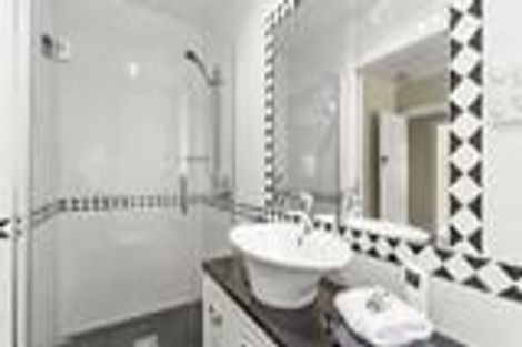 Photo of property in 9 Lingarth Street, Remuera, Auckland, 1050