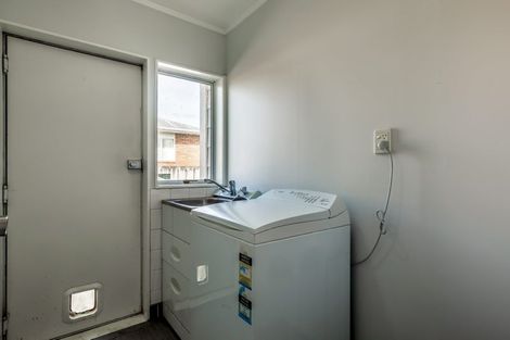 Photo of property in 62 Pomaria Road, Henderson, Auckland, 0610