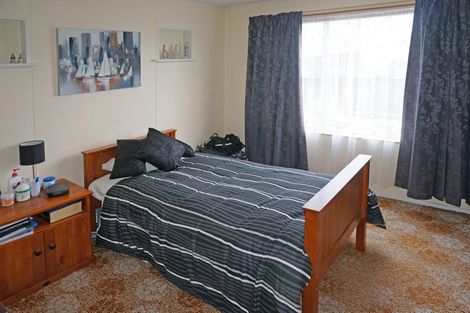 Photo of property in 231 Princes Street, Strathern, Invercargill, 9812