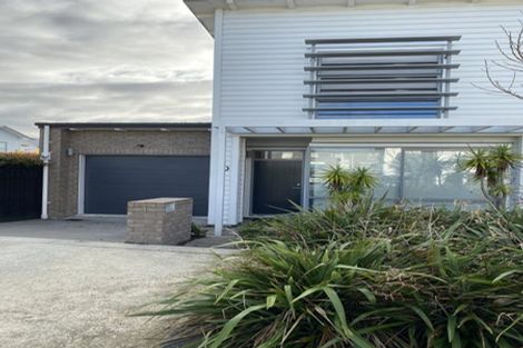 Photo of property in 4 Vincent Lane, Hobsonville, Auckland, 0616