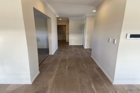 Photo of property in 9 Mclachlan Way, Pokeno, 2471