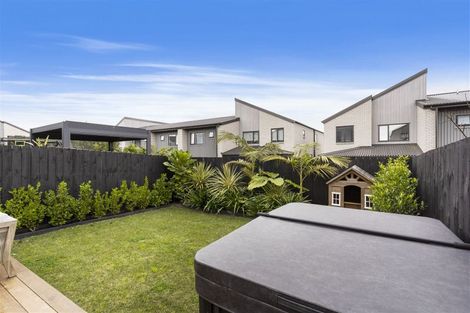 Photo of property in 10 Sioux Road, Hobsonville, Auckland, 0616