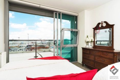 Photo of property in Scene Three Apartments, 803/30 Beach Road, Auckland Central, Auckland, 1010