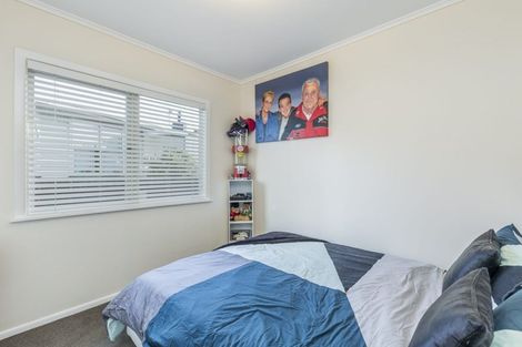 Photo of property in 44 Hepburn Road, Glendene, Auckland, 0602