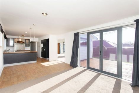 Photo of property in 53 Cuffs Road, Wainoni, Christchurch, 8061