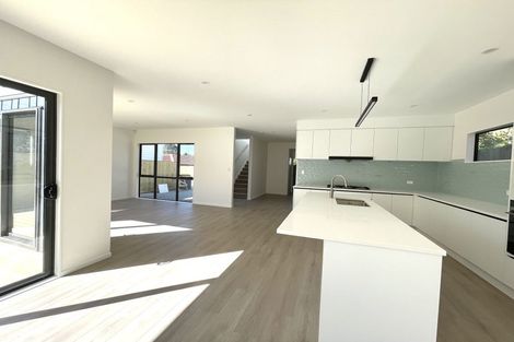 Photo of property in 26c Topliss Drive, Northcross, Auckland, 0632