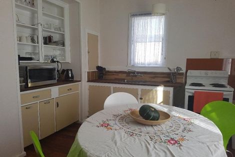 Photo of property in 10 Leicester Street, Patea, 4520