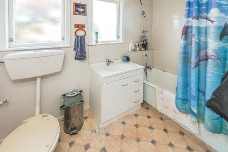 Photo of property in 22 Kotuku Street, Castlecliff, Whanganui, 4501