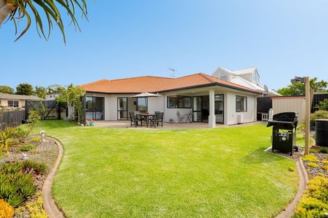 Photo of property in 4 Orion Drive, Welcome Bay, Tauranga, 3112