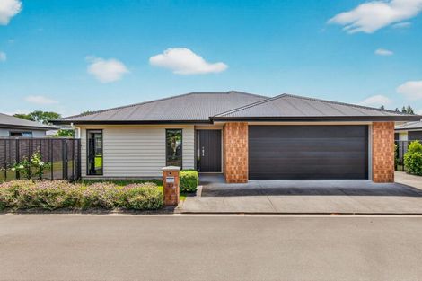 Photo of property in 13 Maison Way, Rangatira Park, Taupo, 3330