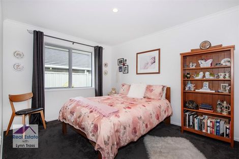 Photo of property in 5 Rolling Stone Rise, Tikipunga, Whangarei, 0112