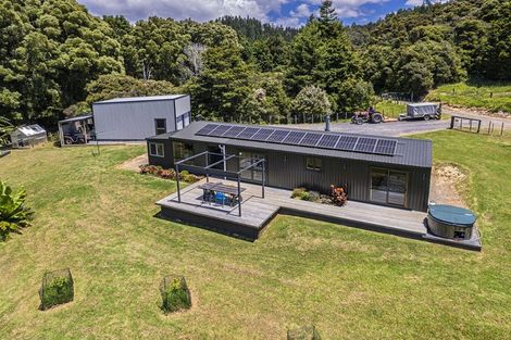 Photo of property in 241a Hailes Road, Whananaki, 0181