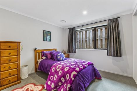 Photo of property in 11 Meadowbrook Place, Buckland, Pukekohe, 2677