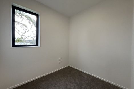 Photo of property in 7/131 Lancaster Road, Beach Haven, Auckland, 0626