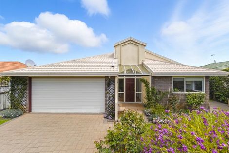 Photo of property in 26 Beach Haven Place, Paraparaumu Beach, Paraparaumu, 5032