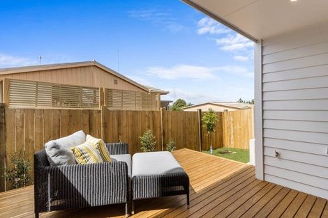 Photo of property in 7b Kotahi Road, Mount Wellington, Auckland, 1062