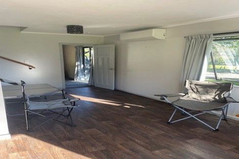 Photo of property in 195 Orere-matingarahi Road, Orere Point, Papakura, 2585