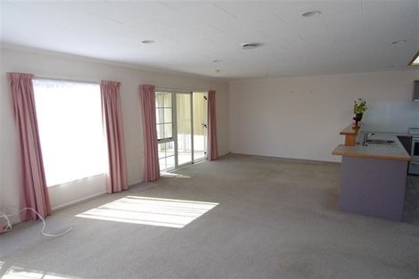 Photo of property in 42a Wallace Place, Westown, New Plymouth, 4310