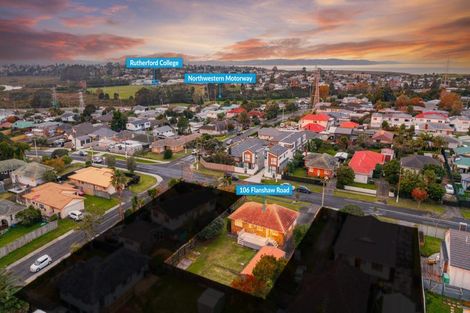 Photo of property in 106 Flanshaw Road, Te Atatu South, Auckland, 0610