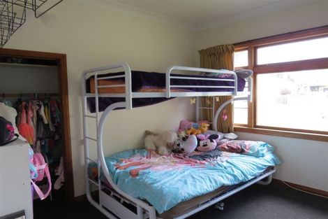 Photo of property in 24 Dudley Street, Levin, 5510