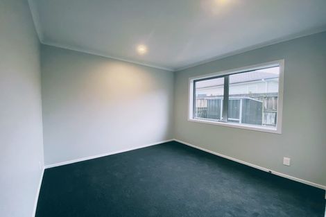 Photo of property in 9b Fitzherbert Road, Wainuiomata, Lower Hutt, 5014