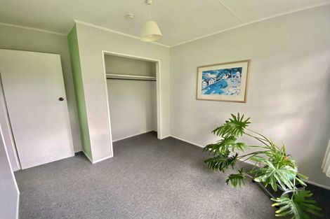 Photo of property in 14 Papawai Road, Greytown, 5712