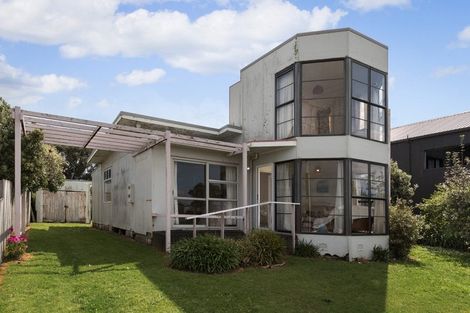Photo of property in 22 Dillon Street, Waihi Beach, 3611