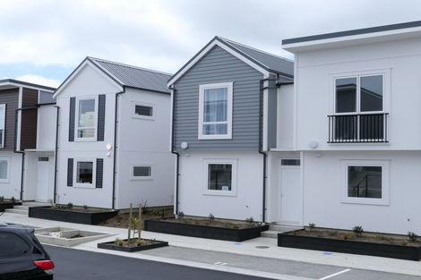 Photo of property in 11/30 Adventure Drive, Whitby, Porirua, 5024