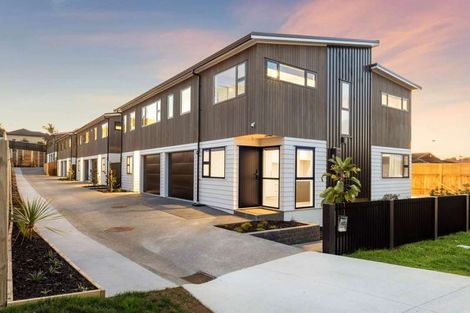 Photo of property in 2/72 Gibraltar Street, Howick, Auckland, 2014