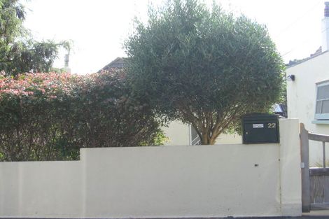 Photo of property in 22 Cavendish Square, Strathmore Park, Wellington, 6022