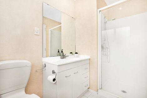 Photo of property in 8 Rushbury Place, Randwick Park, Auckland, 2105