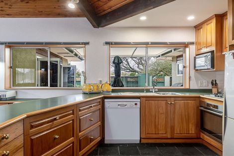 Photo of property in 23 Chilton Grove, Hokowhitu, Palmerston North, 4410
