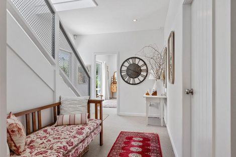 Photo of property in 33 Rexwood Street, Carterton, 5713