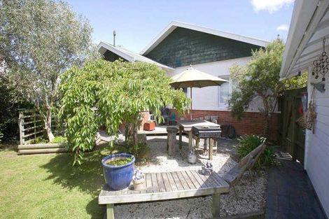 Photo of property in 121 Russell Street, Palmerston North, 4414
