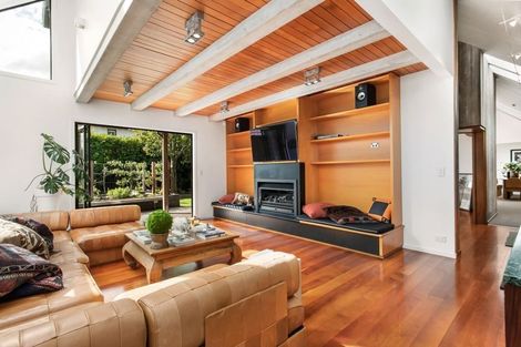 Photo of property in 3 Merivale Lane, Merivale, Christchurch, 8014