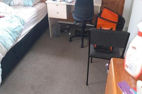 Photo of property in 27c Newnham Terrace, Upper Riccarton, Christchurch, 8041