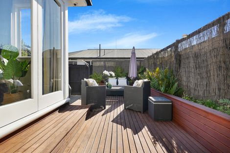 Photo of property in 1/103 Prestons Road, Redwood, Christchurch, 8051