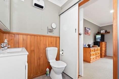 Photo of property in 112 Beerescourt Road, Beerescourt, Hamilton, 3200