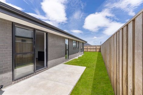 Photo of property in 86 Broadway Parade, Rolleston, 7615